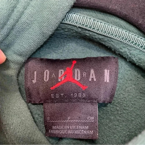 Air Jordan  needlepoint green hoodie - Picture 3 of 5